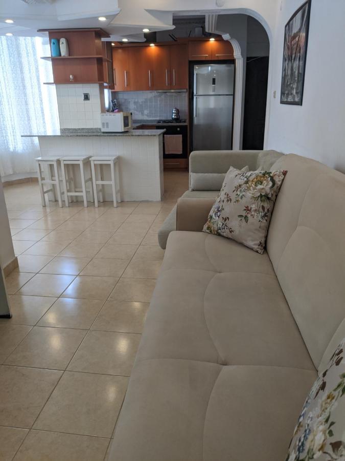 Apartament Merkez 1+1 Full Esyali Daire Alanya